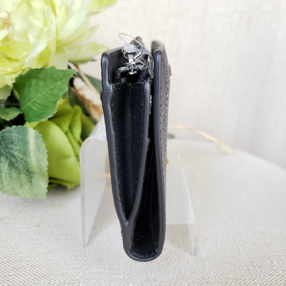 NWT Michael Kors Card Case Carryall Wallet Black - Picture 2 of 8